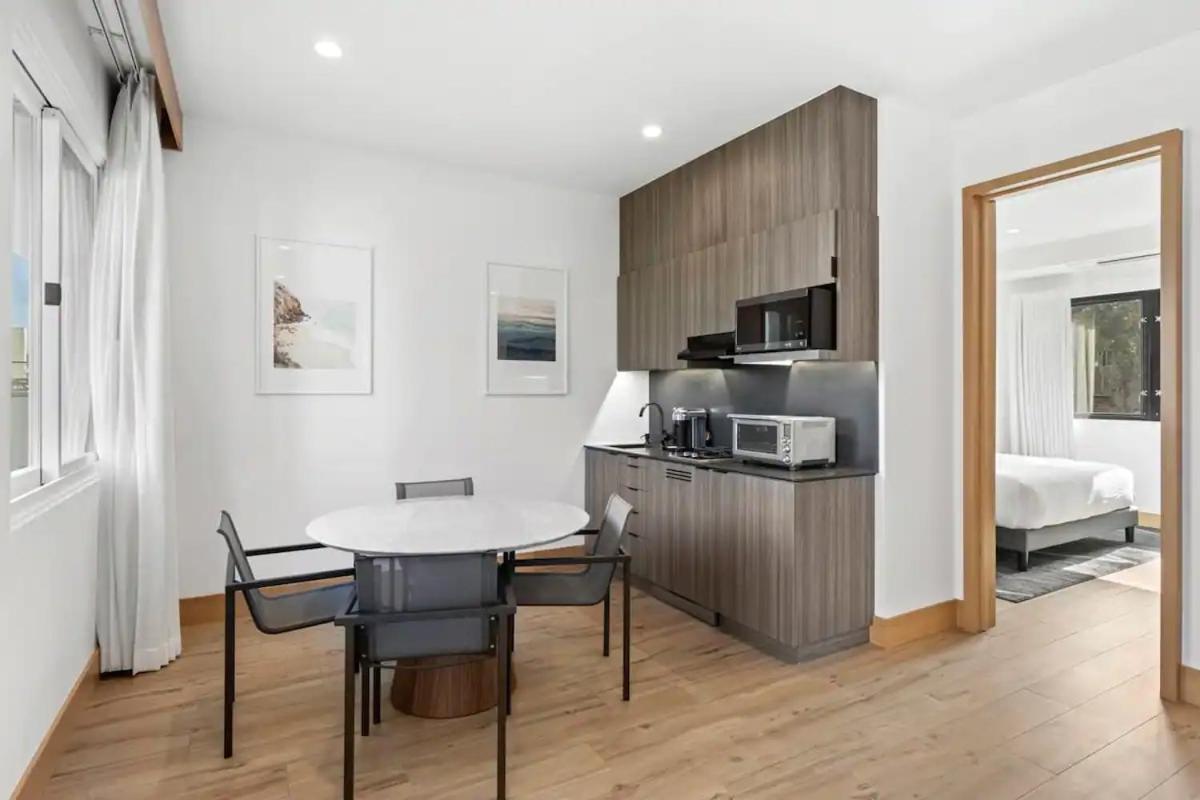 Malibu Sand Carbon Beach Suites Екстер'єр фото