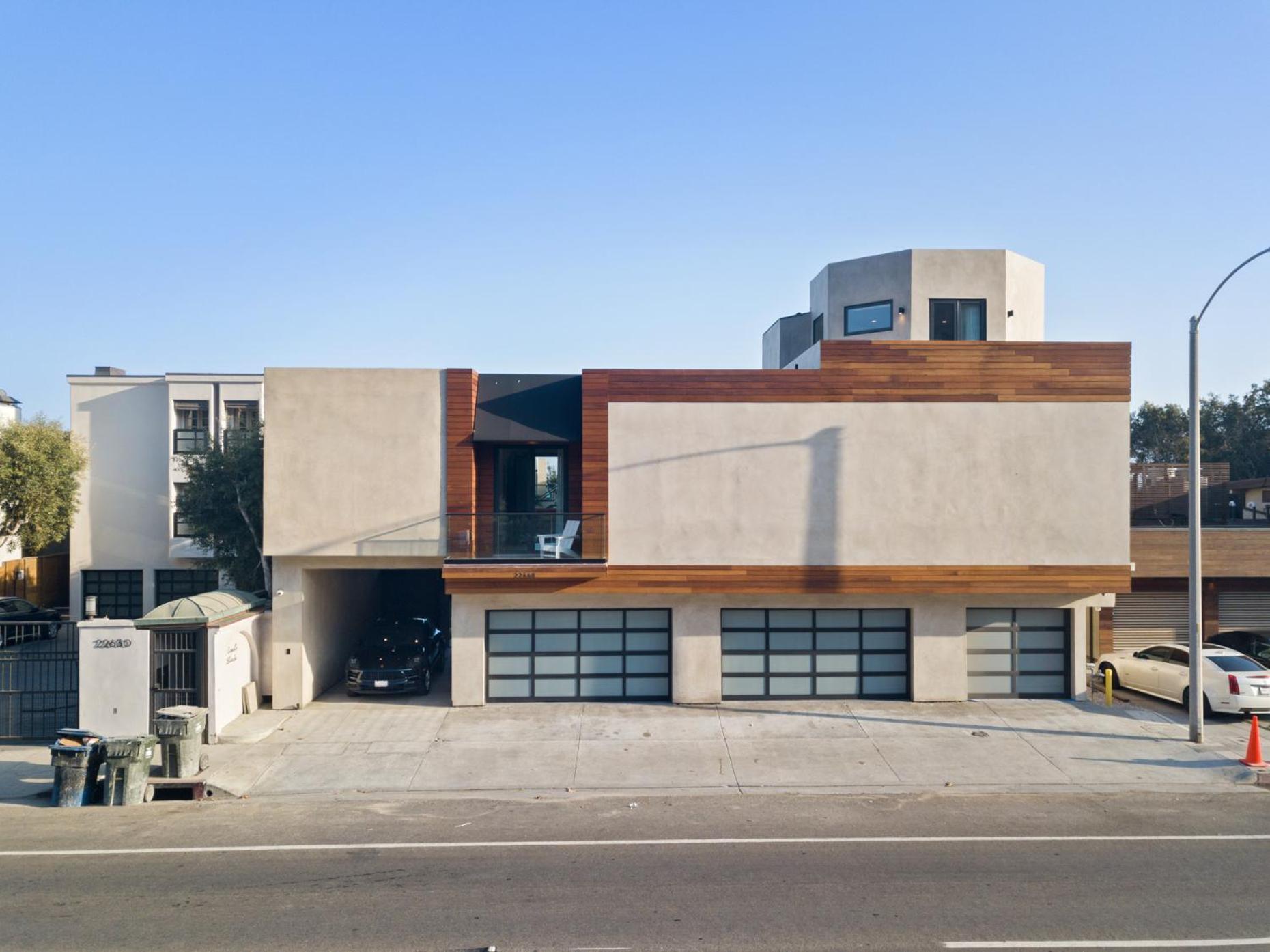 Malibu Sand Carbon Beach Suites Екстер'єр фото