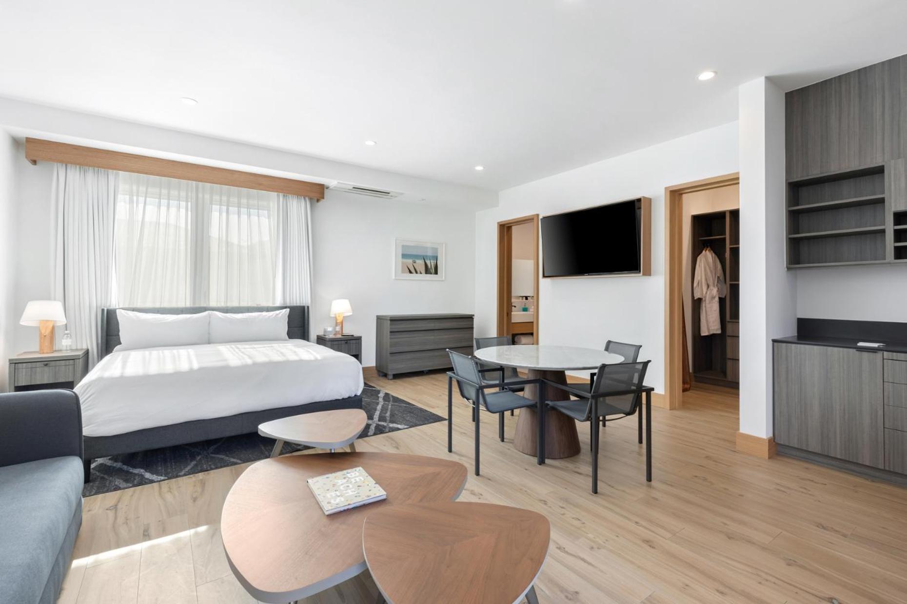 Malibu Sand Carbon Beach Suites Екстер'єр фото